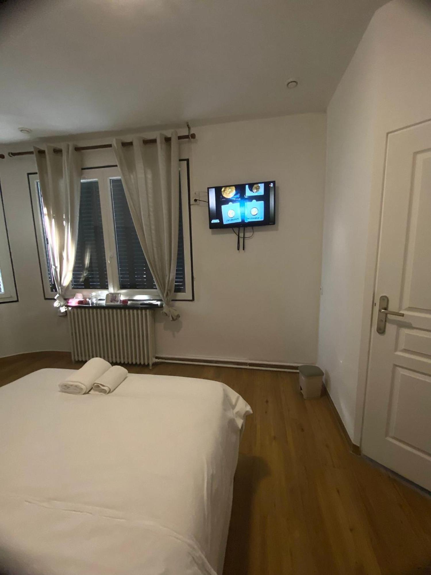 Hotel & Restaurant Isvara Breteuil Экстерьер фото